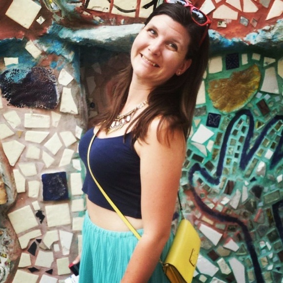 Meet your Posher, Julia - Picture 6 of 7